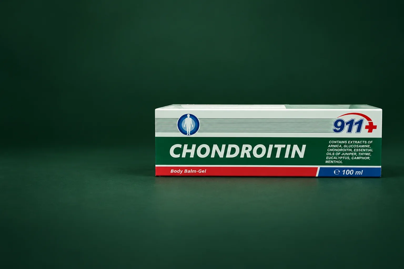 Pôvodná škatuľka CHONDROITIN 911+ 100 ml na tmavozelenom pozadí