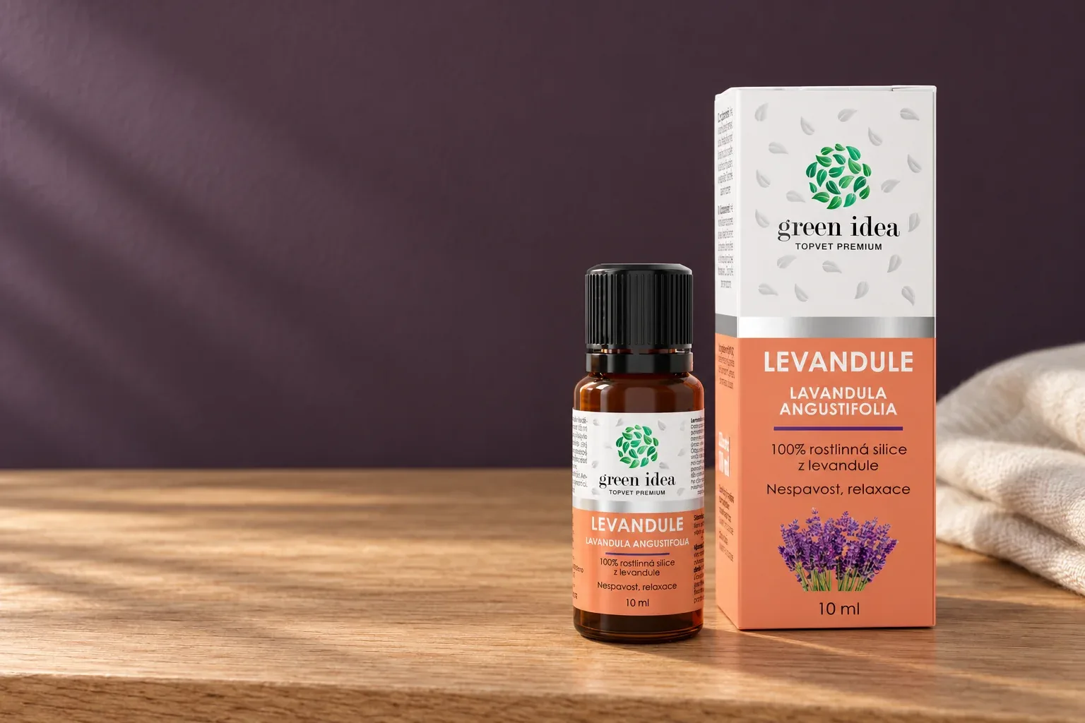 Originálna hnedá fľaštička Levandule Green idea 10 ml s čiernym uzáverom a oranžovo-bielou škatuľkou